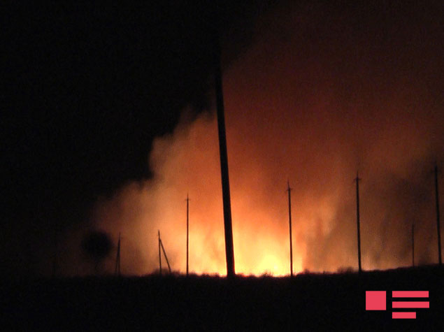 Армяне продолжают поджигать оккупированные территории - ФОТО