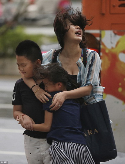 Супертайфун оставил без света более миллиона жителей Тайваня - ФОТО - ВИДЕО