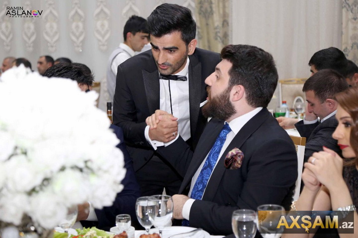 Azərbaycanlı müğənni evləndi – FOTO