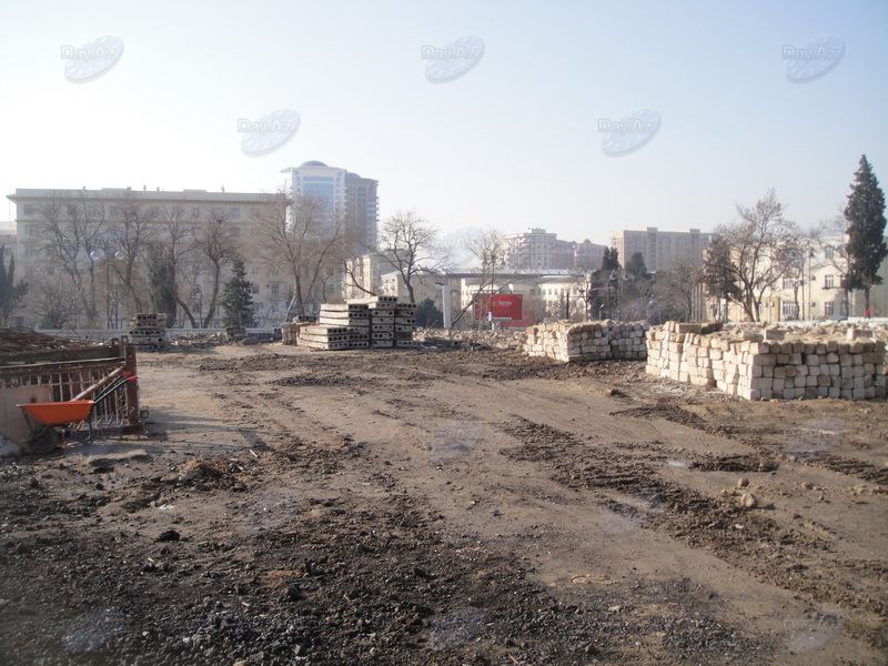 В центре Баку снесен жилой дом – ФОТО