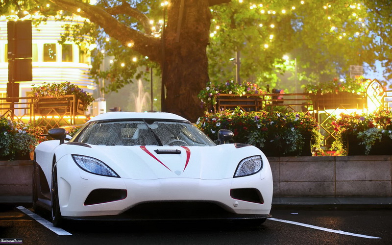 Koenigsegg Agera R: наперегонки с ветром - ФОТОСЕССИЯ