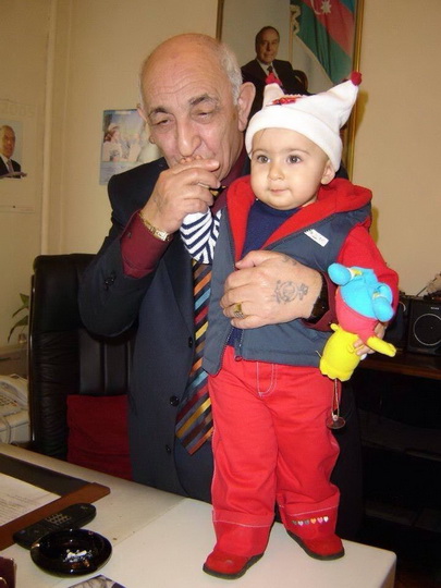 Hacıbaba Bağırovun xanımı: "Qızımı pula görə dünyaya gec gətirmişəm" - FOTO