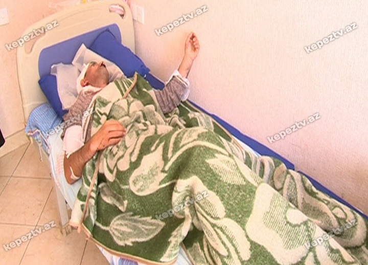 Ata ilə oğlunu döyüb xəstəxanalıq etdilər - FOTO