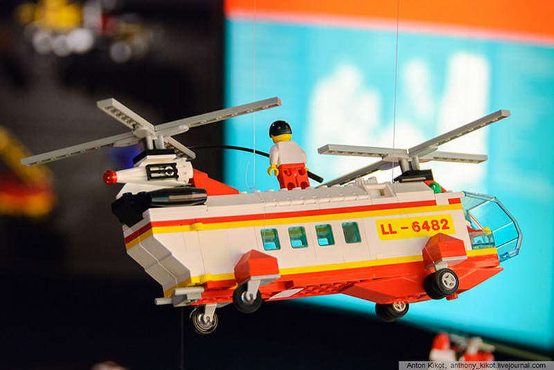 Музей LEGO – история "кубиков с пупырышками" - ФОТОСЕССИЯ