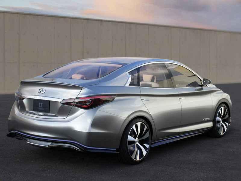 Infiniti откладывает электромобиль в недолгий ящик - ФОТО