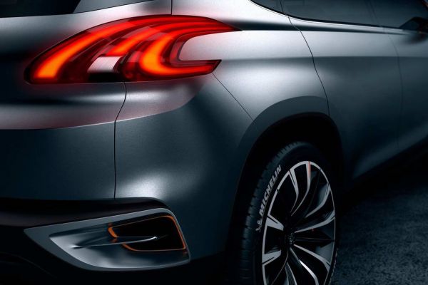 Peugeot Urban Crossover: автомобиль для современного горожанина - ФОТО