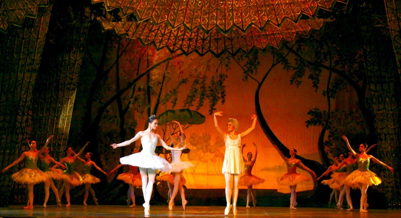 Большие испанские страсти в "Дон Кихоте", или немного о звездах из Большого театра - РЕПОРТАЖ - ОБНОВЛЕНО - ФОТО