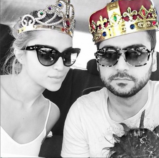 Açıq-saçıq İran qızları - FOTOLAR