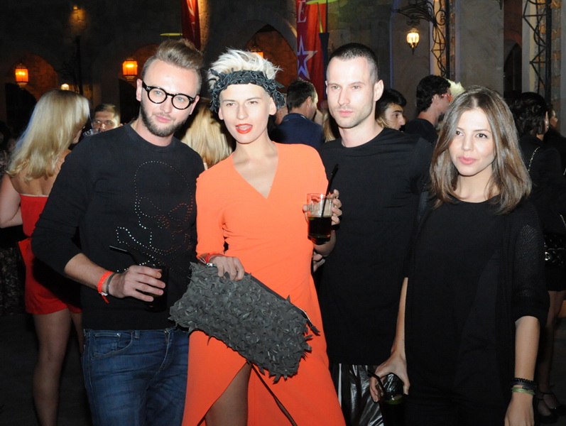 На побережье Каспия прошел зажигательный вечер ONE LIFE party Grand opening с участием звезд - ОБНОВЛЕНО - ФОТО