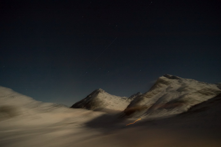 "Картинная галерея" Day.Az: Пейзажи из окна поезда - ФОТО