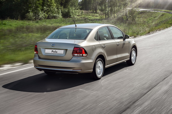 Обновленный седан Volkswagen Polo - ФОТОСЕССИЯ