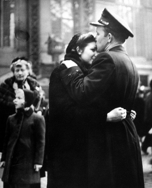 Прощание с возлюбленными. Пенсильванский вокзал. 1943 - ФОТОСЕССИЯ