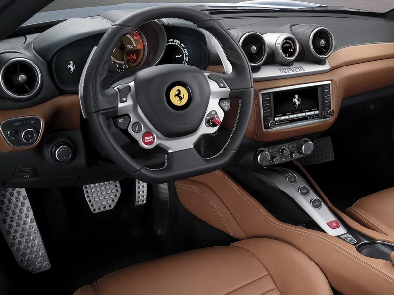 Ferrari показала новую California T с турбомотором - ФОТО