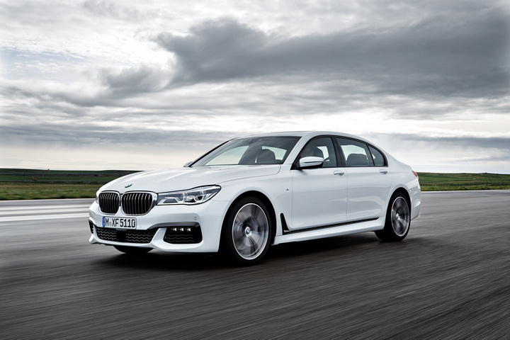 Новый BMW 7-Series представлен официально: все подробности о новинке - ФОТО