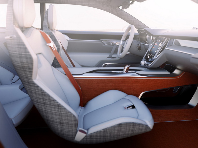 Volvo рассекретил концептуальный универсал для Женевы - ФОТО