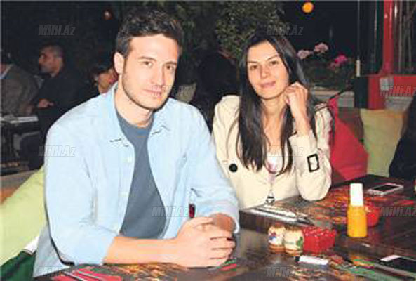 Məşhur türk aktyor karyerasını qəflətən bitirdi - FOTO