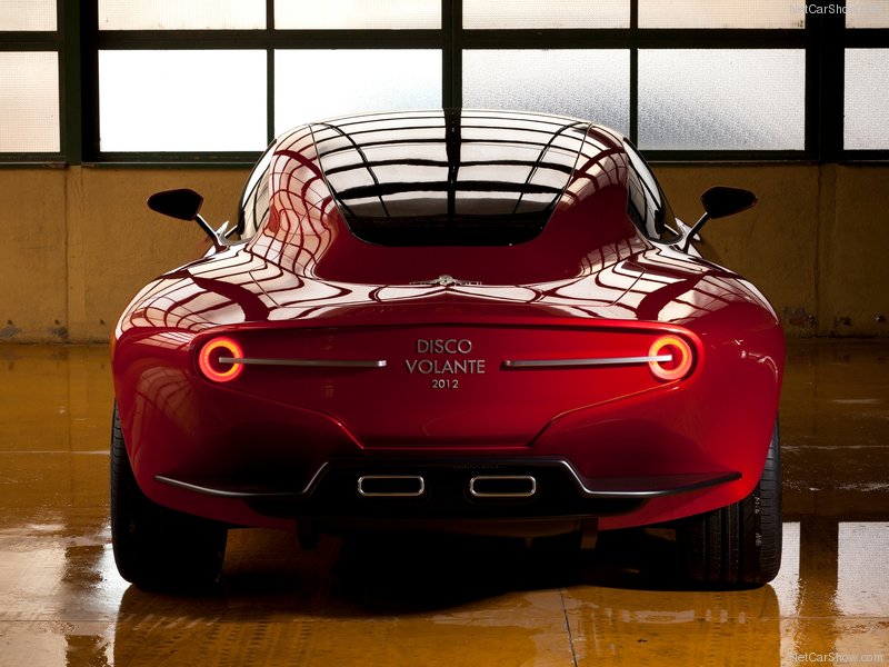 Alfa Romeo создала "летающую тарелку" - ФОТОСЕССИЯ