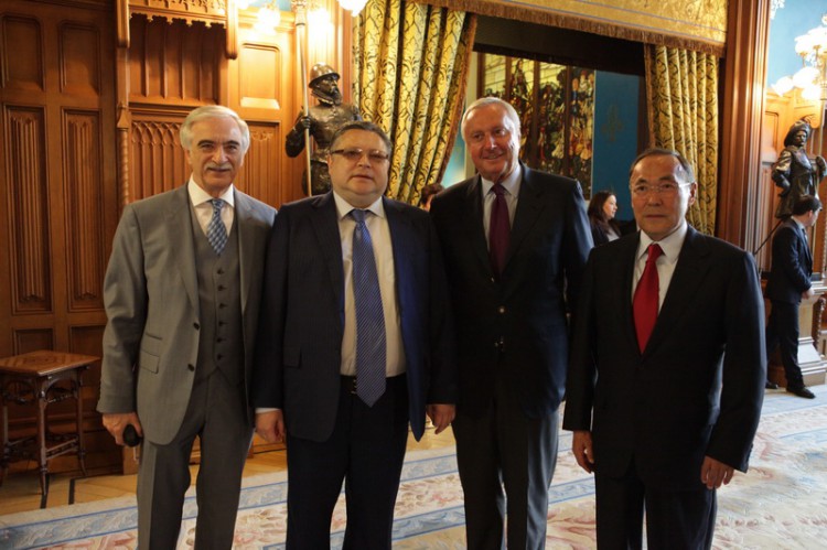 Полад Бюльбюльоглу: С возвращением великого лидера Гейдара Алиева жизнь начала налаживаться - ФОТО