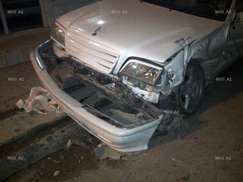 В Баку произошла цепная авария с участием Mercedes, ВАЗ и Chery – ФОТО