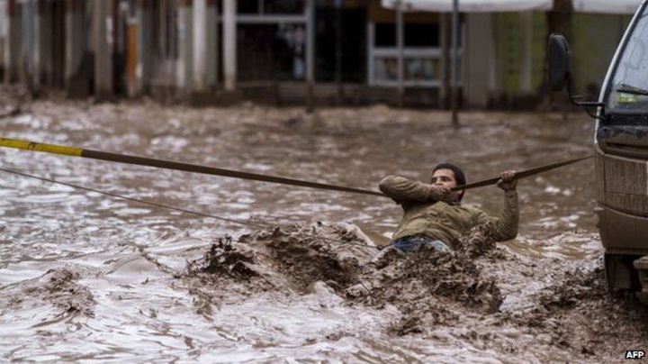 Чили уходит под воду: десятки тысяч пострадавших - ОБНОВЛЕНО - ФОТО - ВИДЕО
