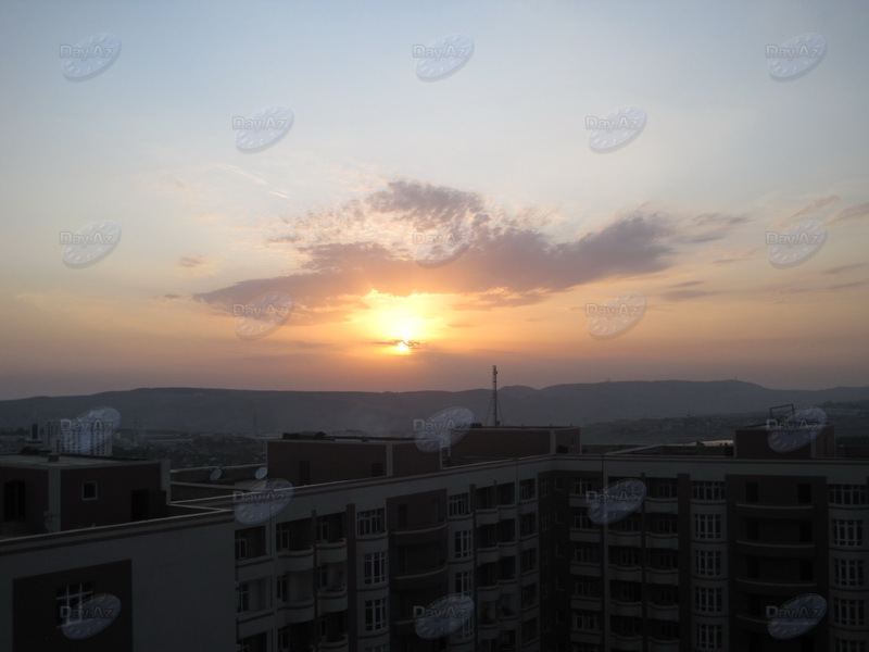"Фотоклуб Day.Az": Очарование заката: небесная красота над Баку - ФОТО