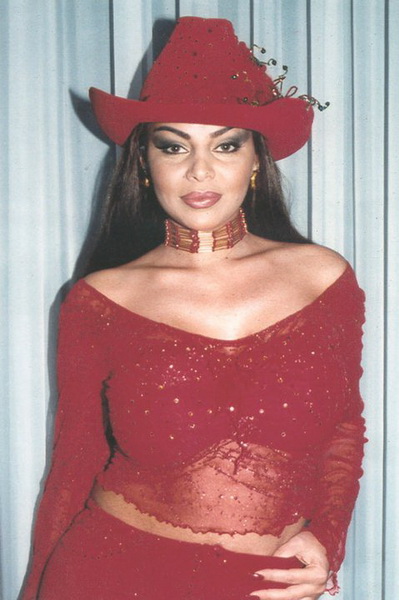 Как изменилась Айгюн Кязымова за два десятилетия - ФОТО