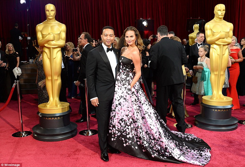 Лучшие образы с красной дорожки "Оскара" - ФОТО