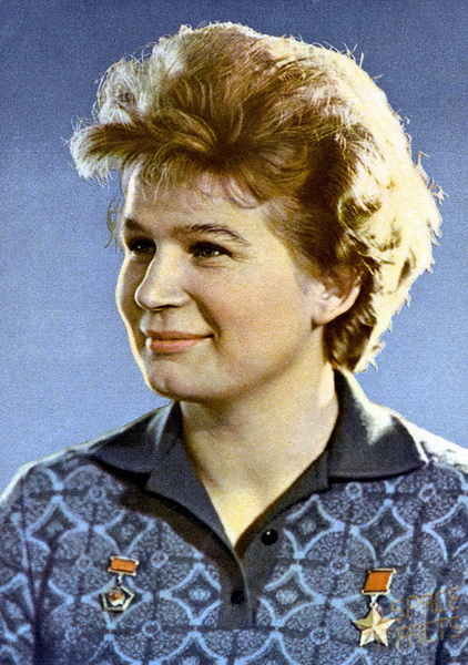 Валентина Терешкова — первая в мире женщина-космонавт - ФОТОСЕССИЯ