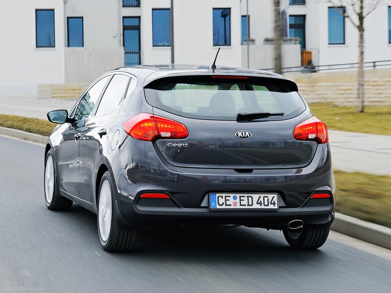 Новый Kia Cee’d стал более спортивным - ФОТОСЕССИЯ