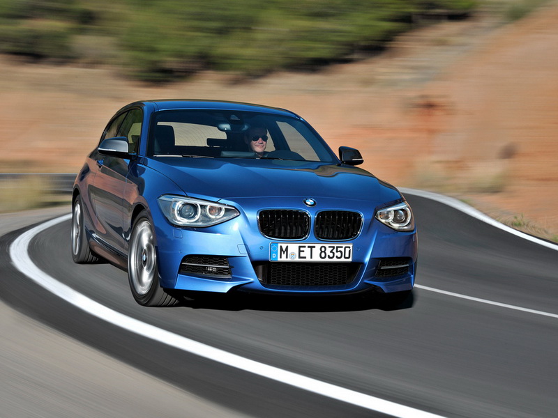 BMW представил универсал 3 Series и трехдверную "единичку" - ФОТОСЕССИЯ