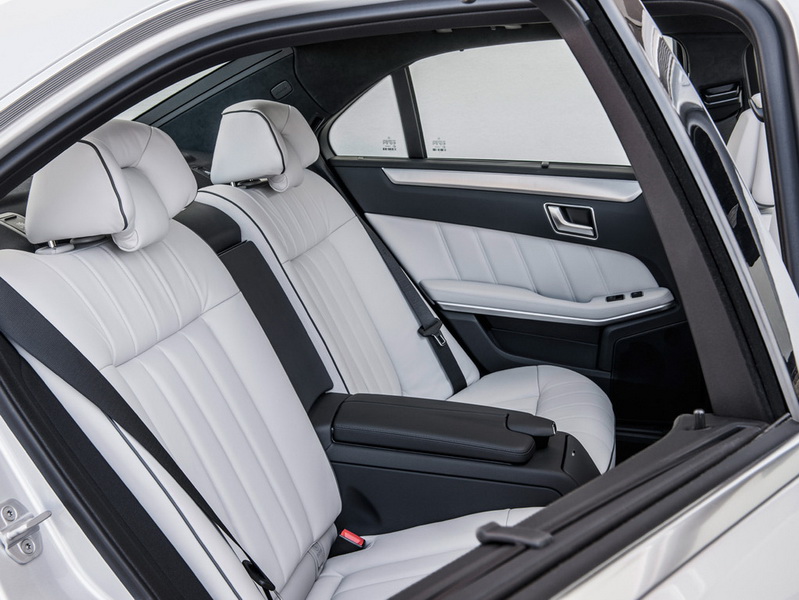 Обновленный Mercedes E-class появится в продаже весной 2013 года - ФОТО