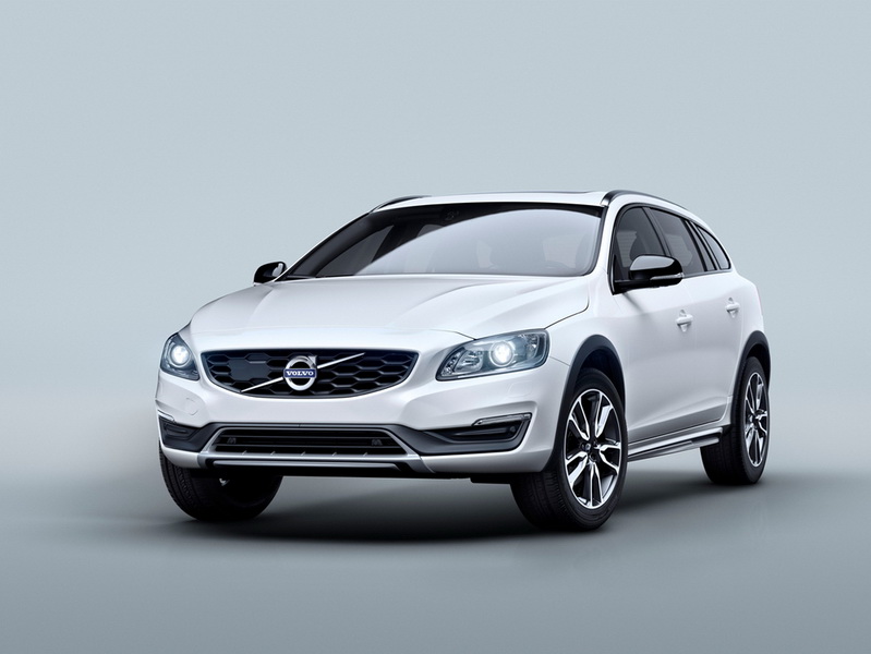 Представлен "вседорожный" Volvo V60 Cross Country - ФОТО