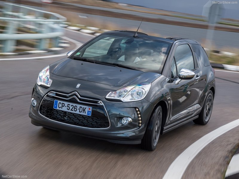 "Заряженный" кабриолет от Citroen станет серийным - ФОТО