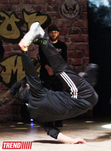 В Баку гастролирует хип-хоп-группа "Soul Street Dance Co." – ФОТО