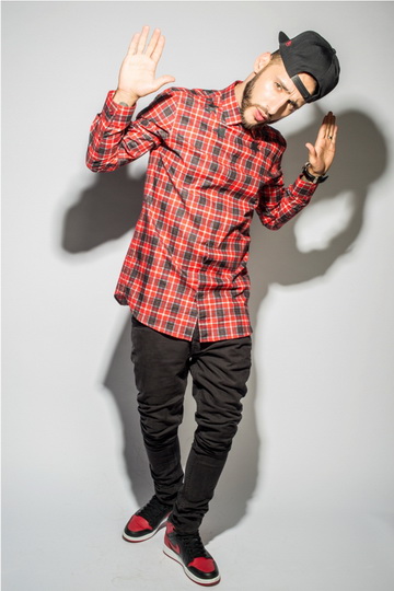 L'One ради зажигательного вечера в Баку отказал семи городам - ФОТО