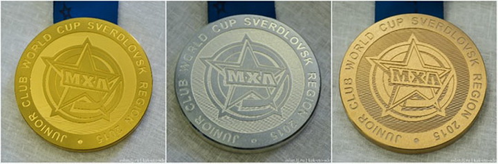 Как делают медали для чемпионов - ФОТОСЕССИЯ
