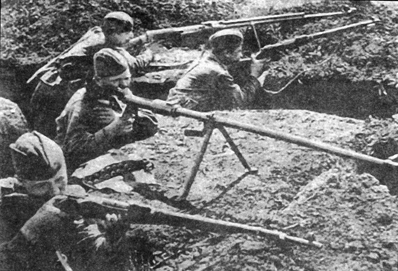 Кровь и железо: как ковалась победа СССР в войне - ФОТОСЕССИЯ