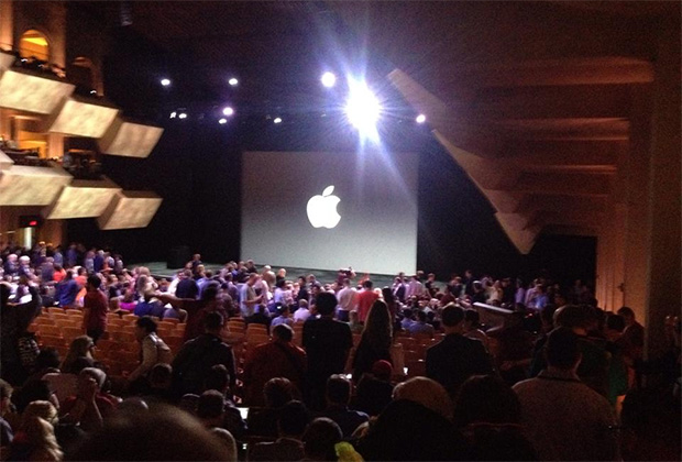 Apple представила два iPhone6, платежную систему и часы - ОБНОВЛЕНО - ФОТО - ВИДЕО