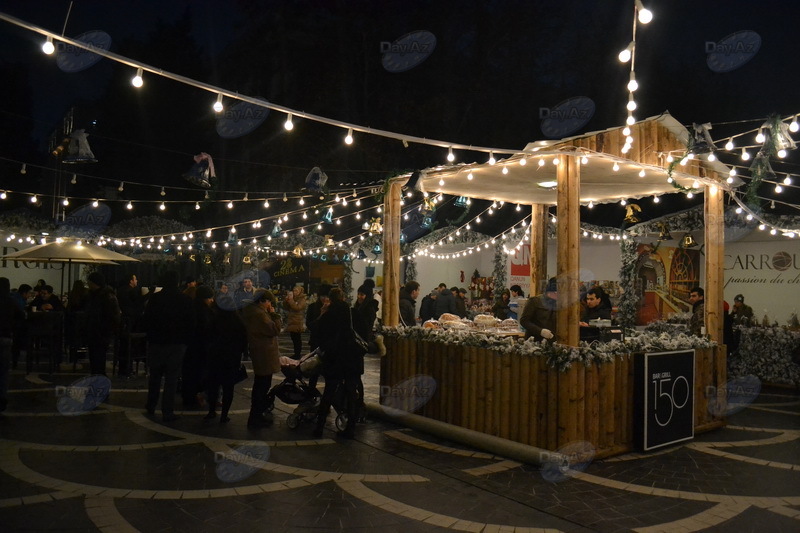 Настоящая сказка: новогодняя ярмарка в центре Баку - РЕПОРТАЖ - ФОТО