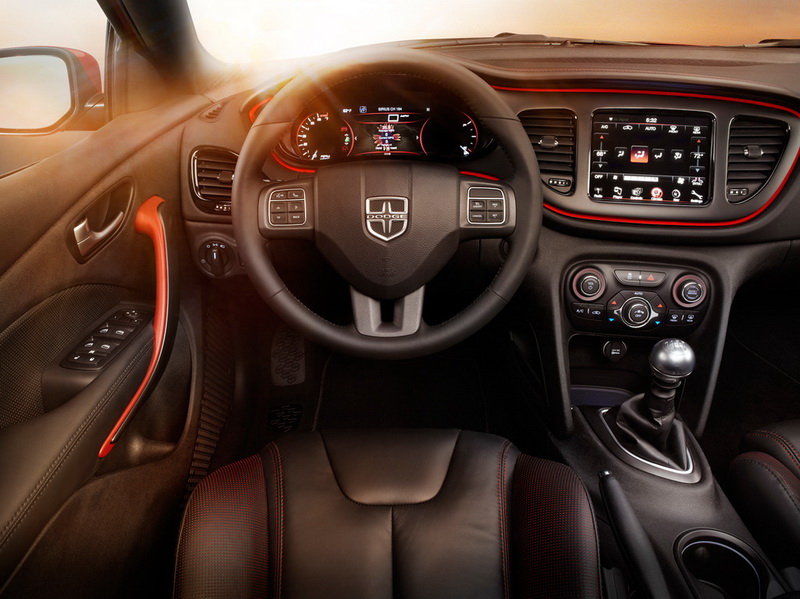 Седан Dodge Dart получил спортивную версию - ФОТО