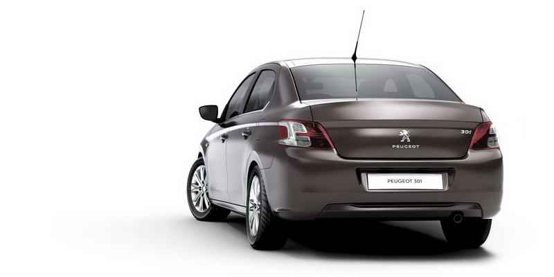 Базовый Peugeot 301 оставили без кондиционера - ФОТО