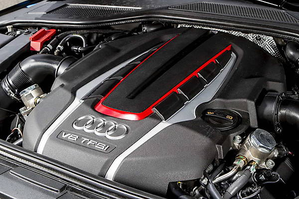 Блестящий тюнинг Audi S8 - ФОТО