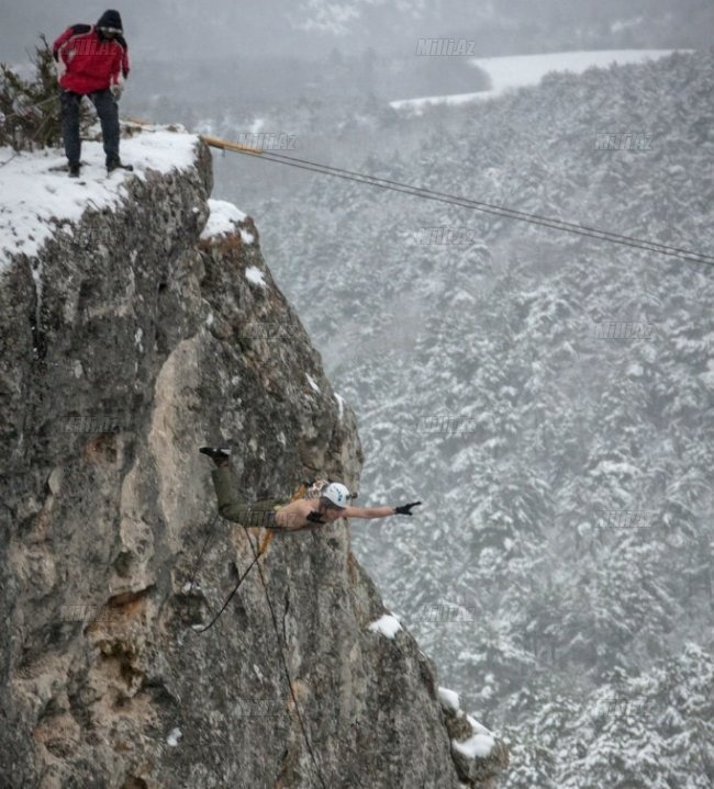 Ekstremal rekord vurdu - FOTO -VİDEO