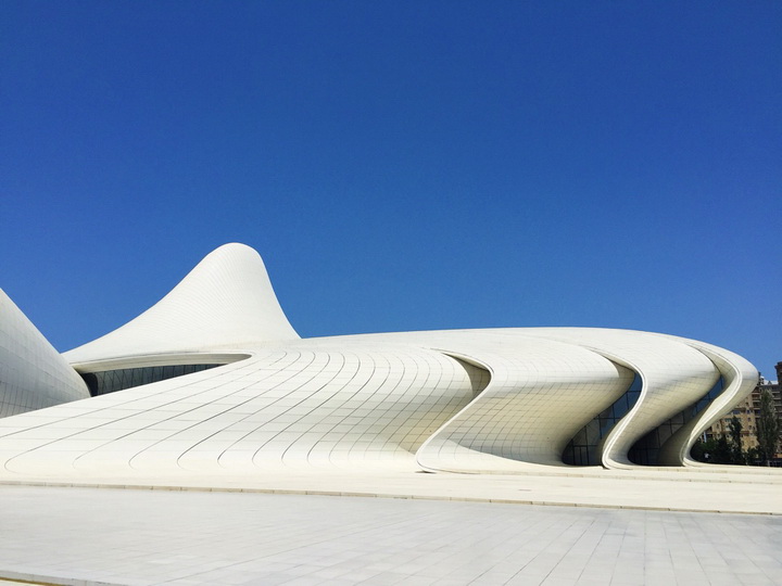 Центр Гейдара Алиева привел в восторг известного блогера - ФОТОГАЛЕРЕЯ