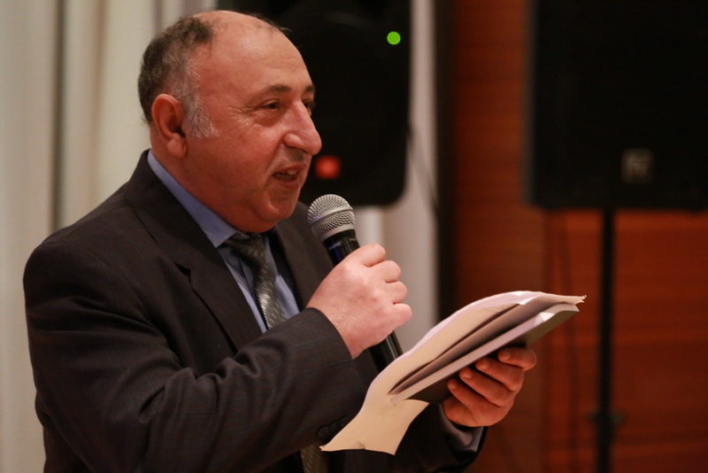 Aktauda Ulu Öndər Heydər Əliyevə həsr olunmuş şeirlər kitabı təqdim olunub – FOTO