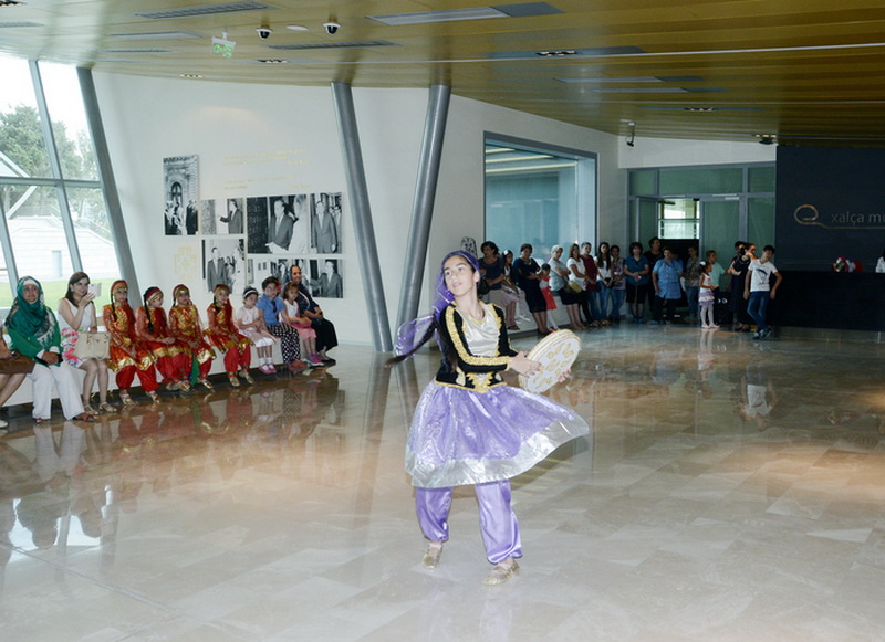 Музей ковра открылся для общественности - ФОТО