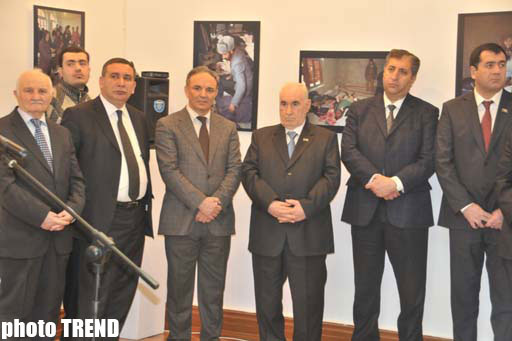 В Баку представлены работы французского фотографа о Ходжалинской трагедии - ОБНОВЛЕНО - ФОТО