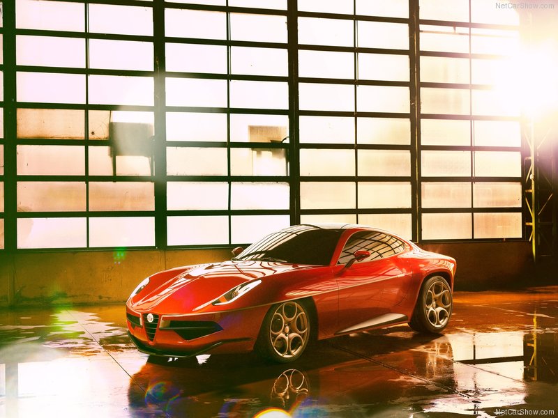 Alfa Romeo создала "летающую тарелку" - ФОТОСЕССИЯ