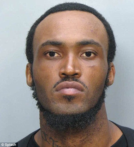 ШОК! Врачи показали американца, лицо которого съел каннибал - ФОТО