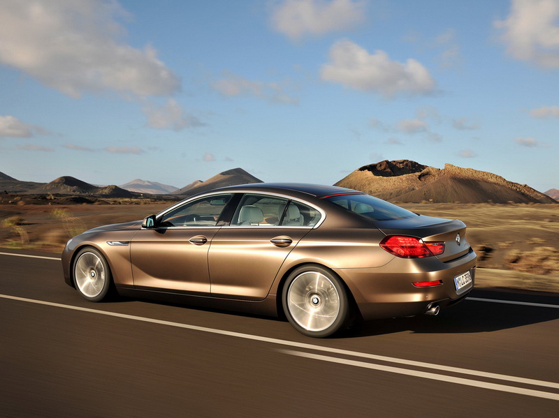 BMW показала в Женеве 4 премьеры - ФОТОСЕССИЯ
